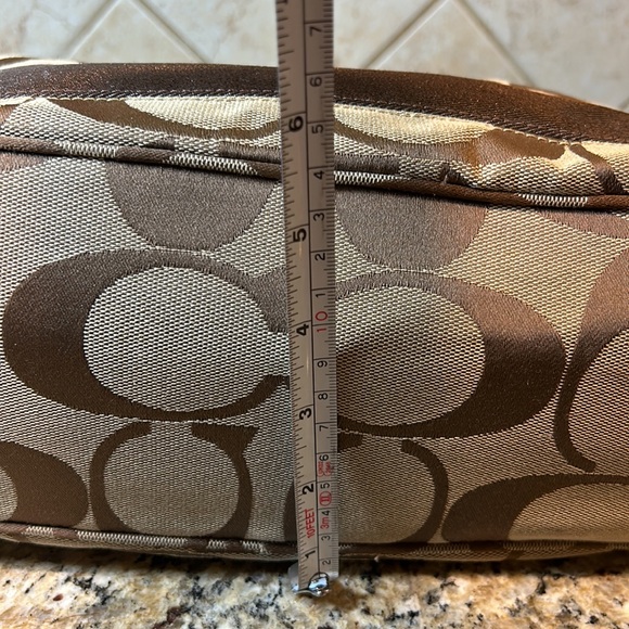 Coach Brown Signature canvas with Leather Hobo Shoulder Bag. - Picture 15 of 15